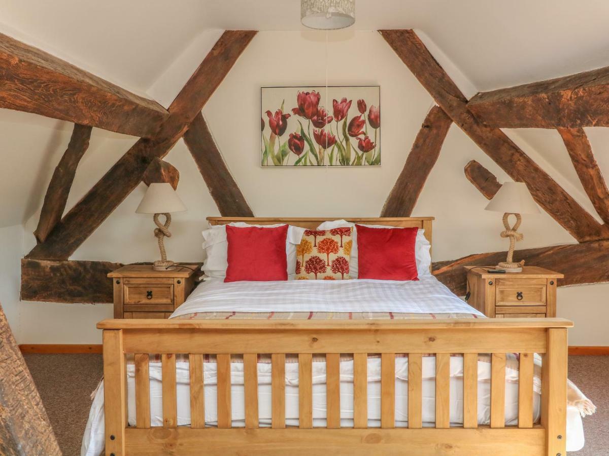 Old Hall Barn 3 Черч-Стреттон Екстер'єр фото
